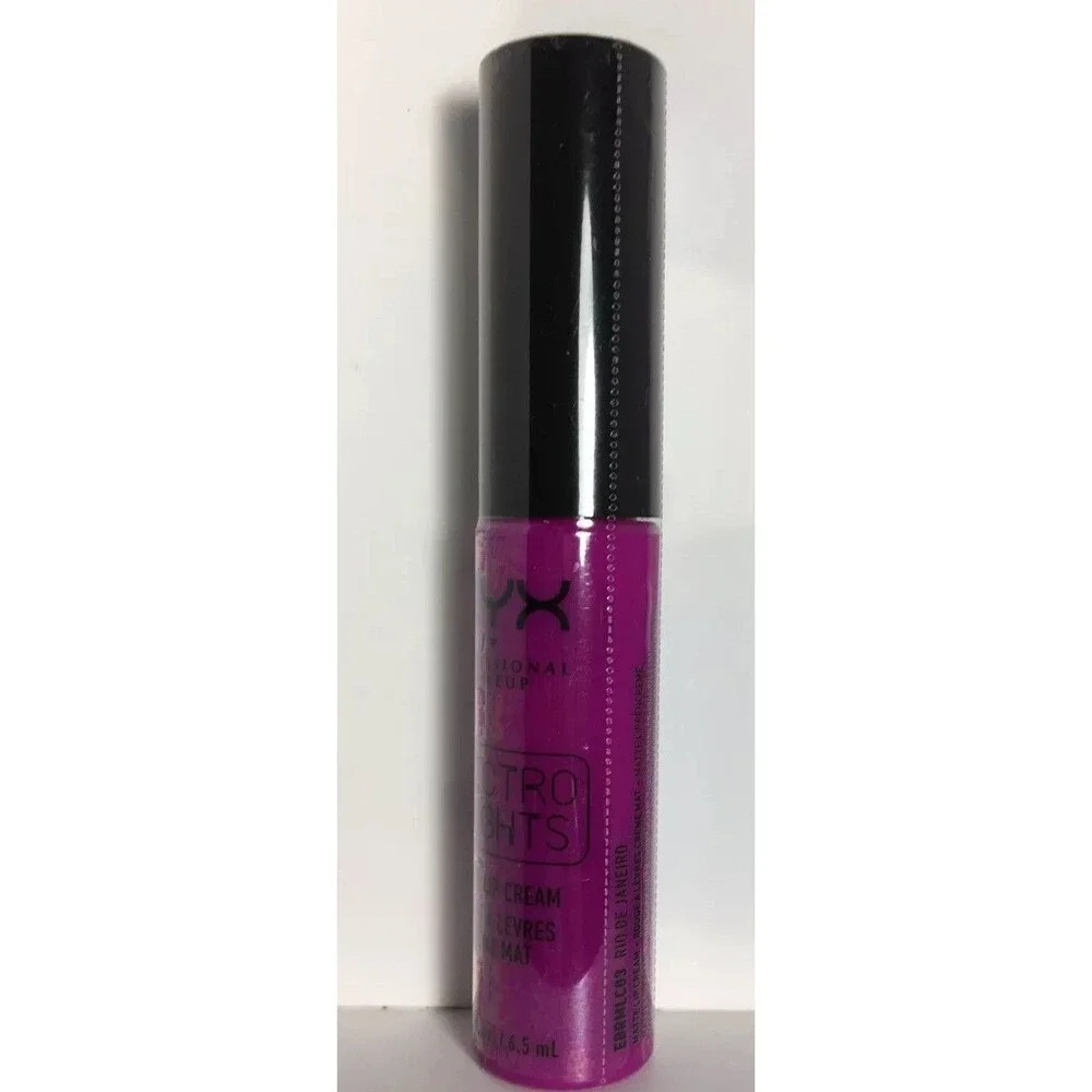 NYX Soft Matte Lip Cream Lips Face Makeup ~ EMRMLC03 Rio De Janeiro~ Bright